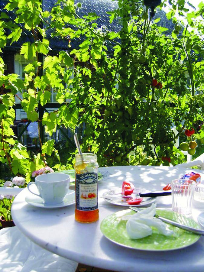 Villa Luna Breakfast Hotel Killeberg Exterior photo